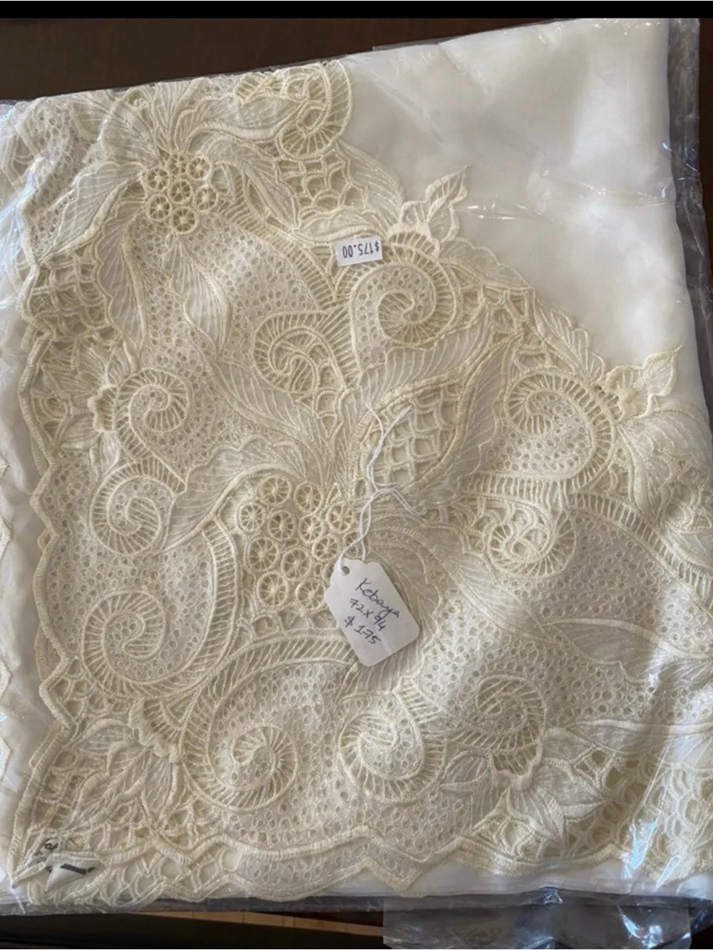 Vintage Tablecloth 72”x94” ecru/ cream